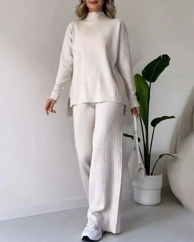 Lola - Essentielles Set mit passendem Pullover